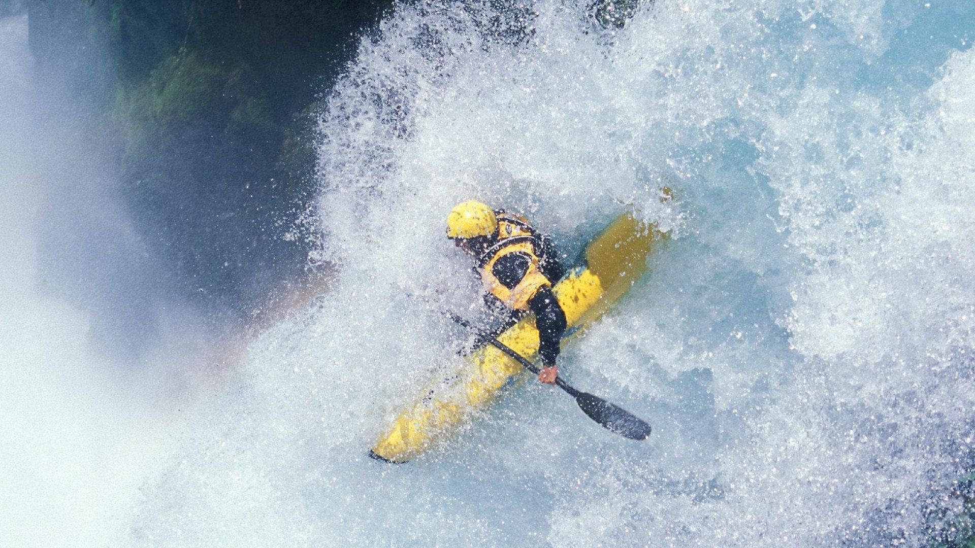 全运会首回合对决在即！利雅得新月演练定位球，热刺密集防守应对
