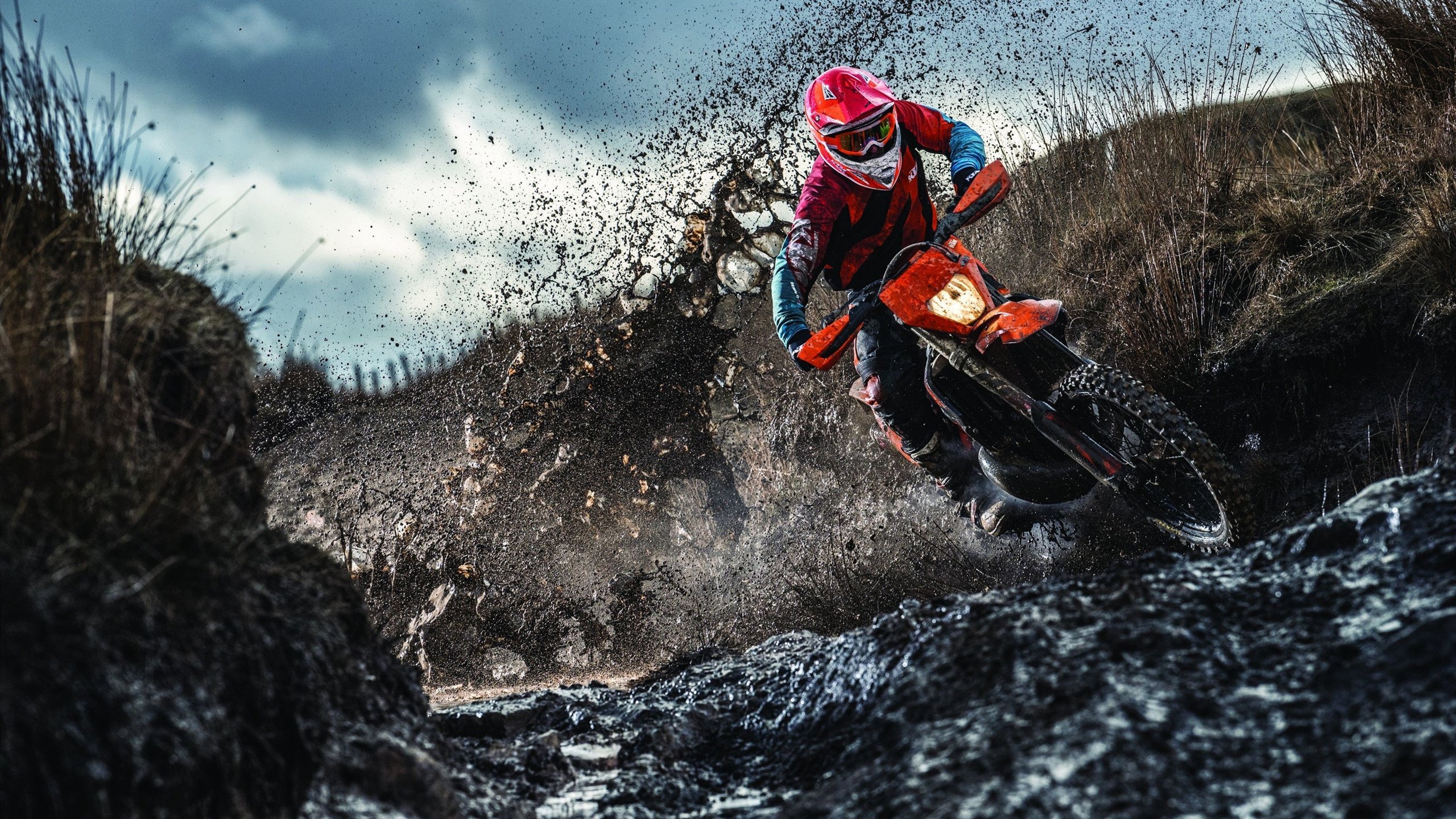 赵继伟赛点兑现，切尔西淘汰莱比锡晋级四强，主帅激动落泪